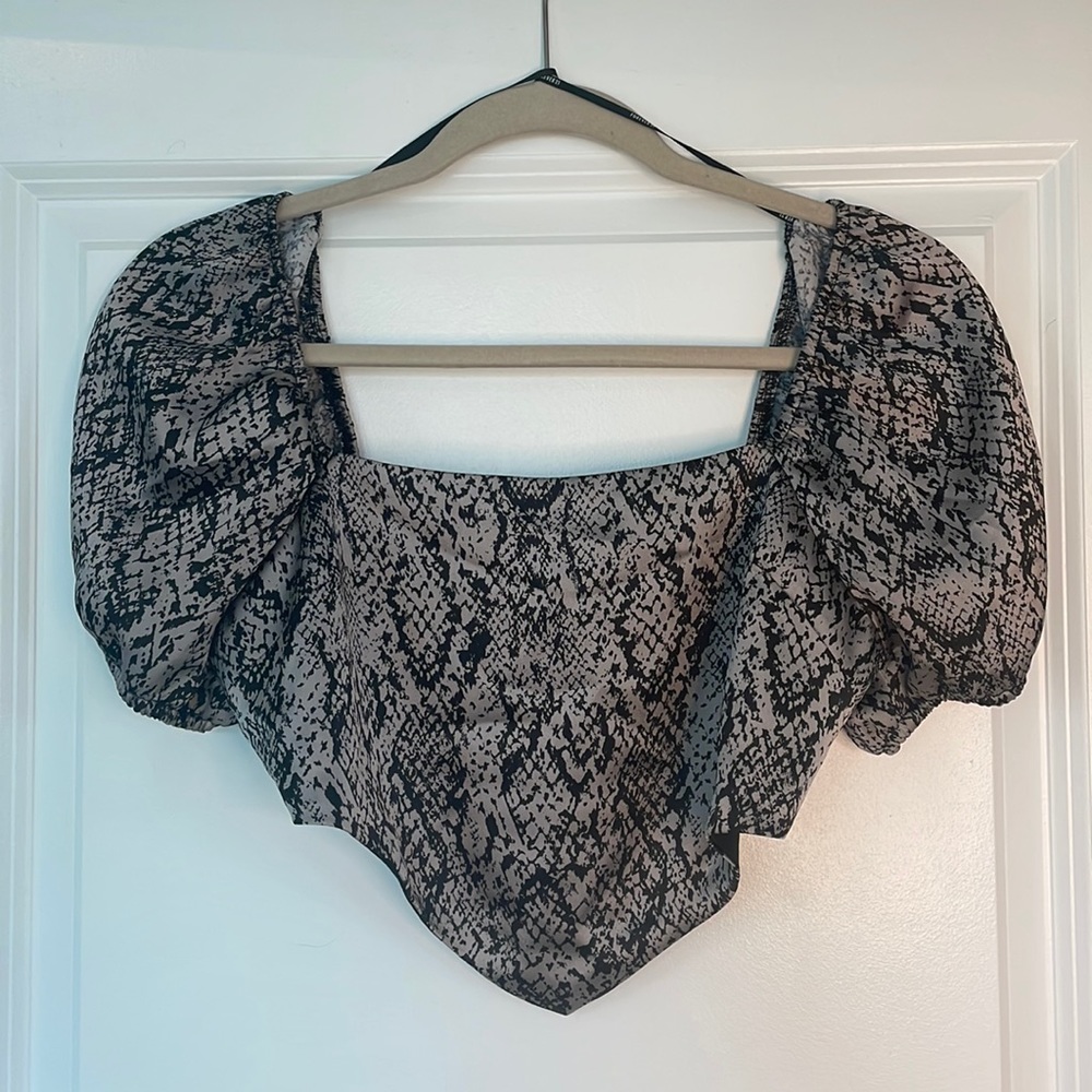 Crop top size S